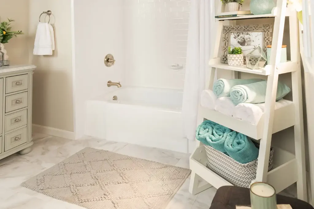 Bathtub D Savona White